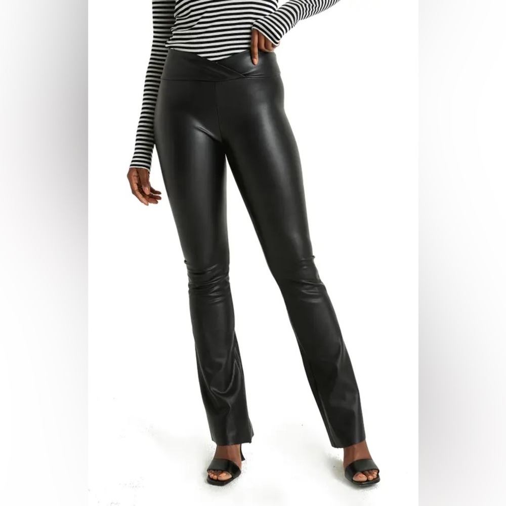 NWT | Splendid x Cella Jane | Vegan Leather Flare Legging In Black | Sz S